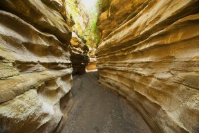 Cave in Hells gate